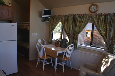 cottage dining room