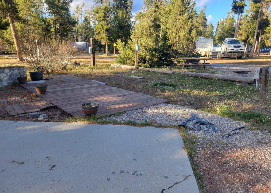 F1 RV Site Yellowstone
