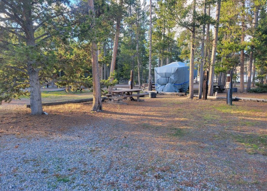 F24 Yellowstone RV Campsite