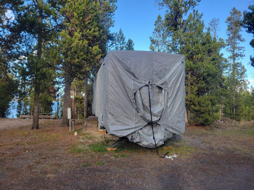 Full Hook Up RV Campsite F48