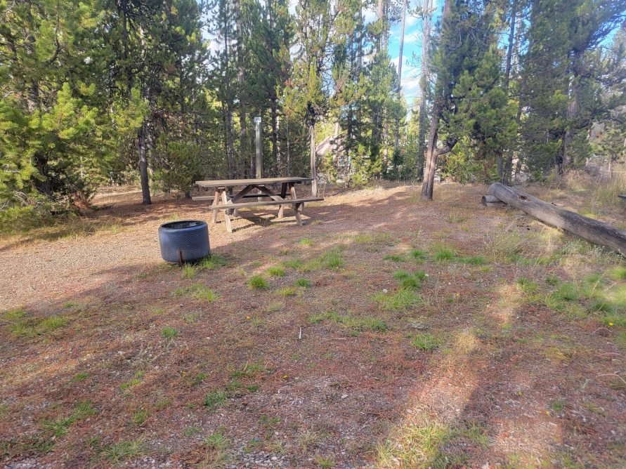 O12 Overflow Dry Camping Hebgen Lake