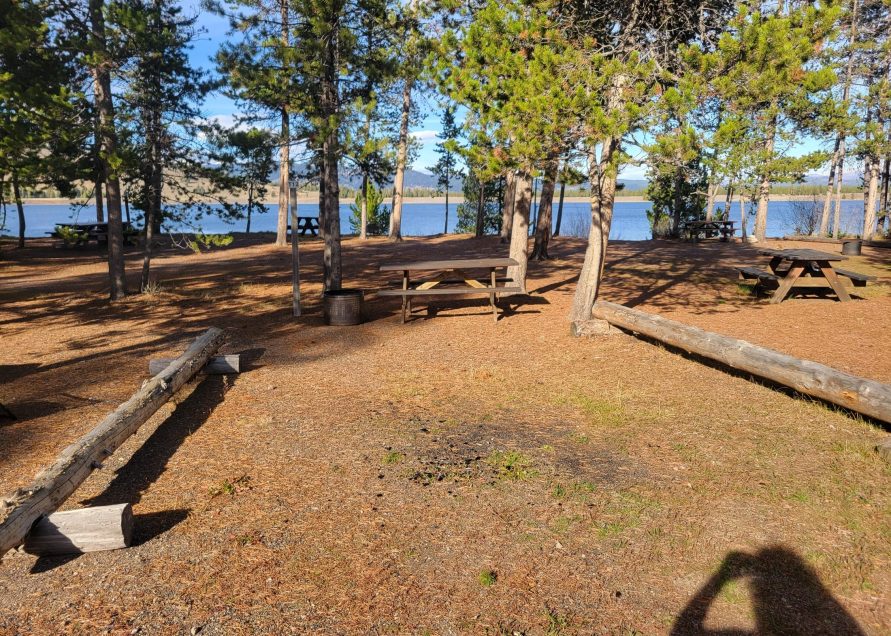 T11 Lakeside Tent Camping