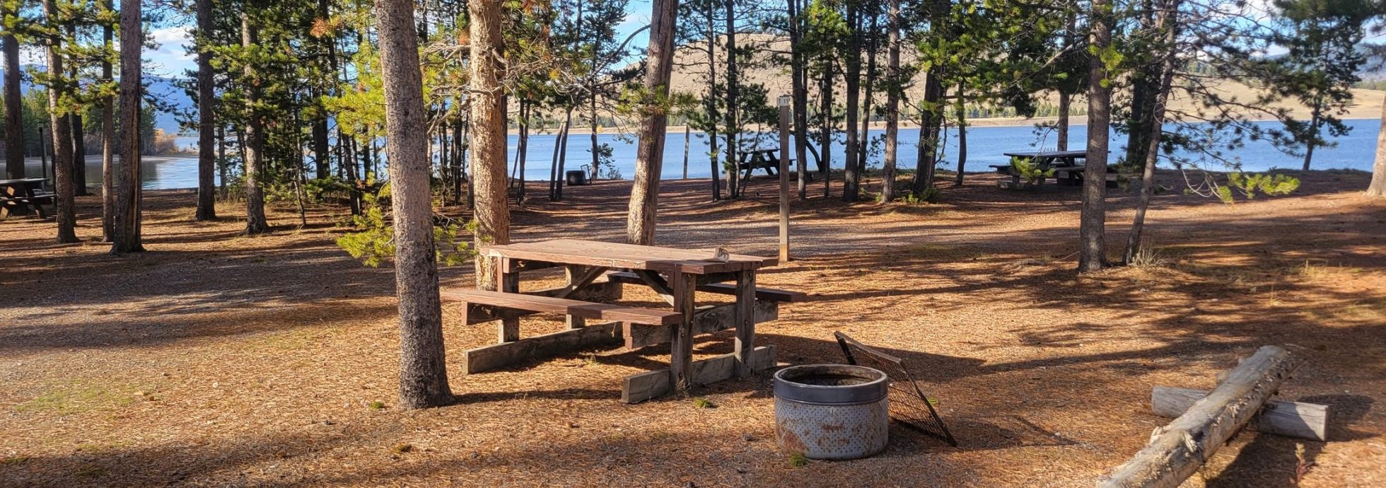 T12 Yellowstone Tent Camping