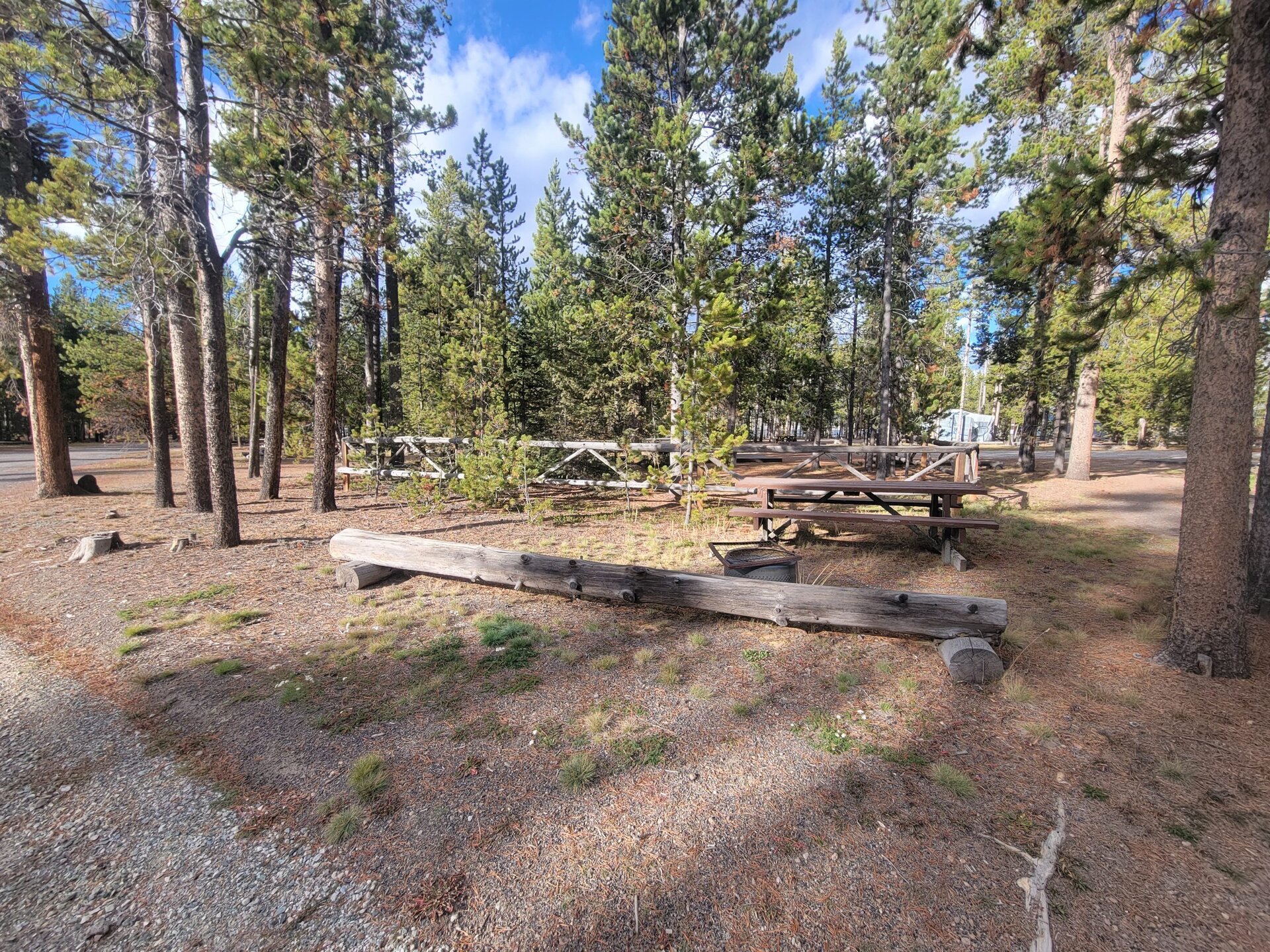 T22 Tent Camping Near Yellowstone