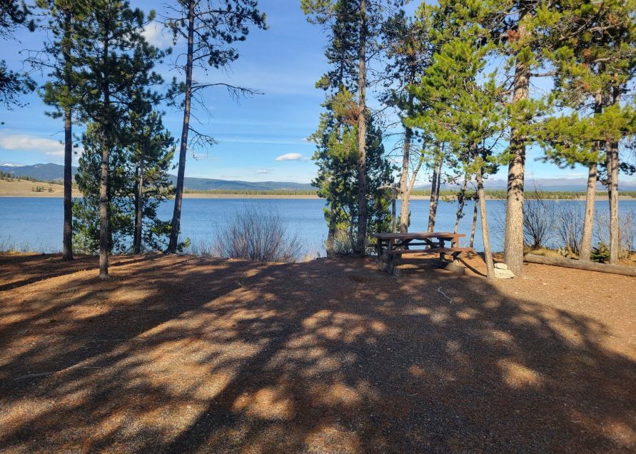 T6B Tent Camping - Hebgen Lake Camping