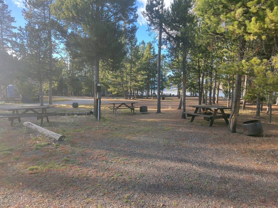 WP7 Water & Power RV Site Gallatin Forest