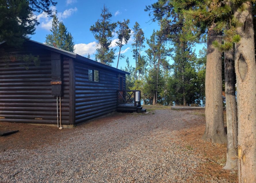 Cabin 3 Side Hebgen Lake